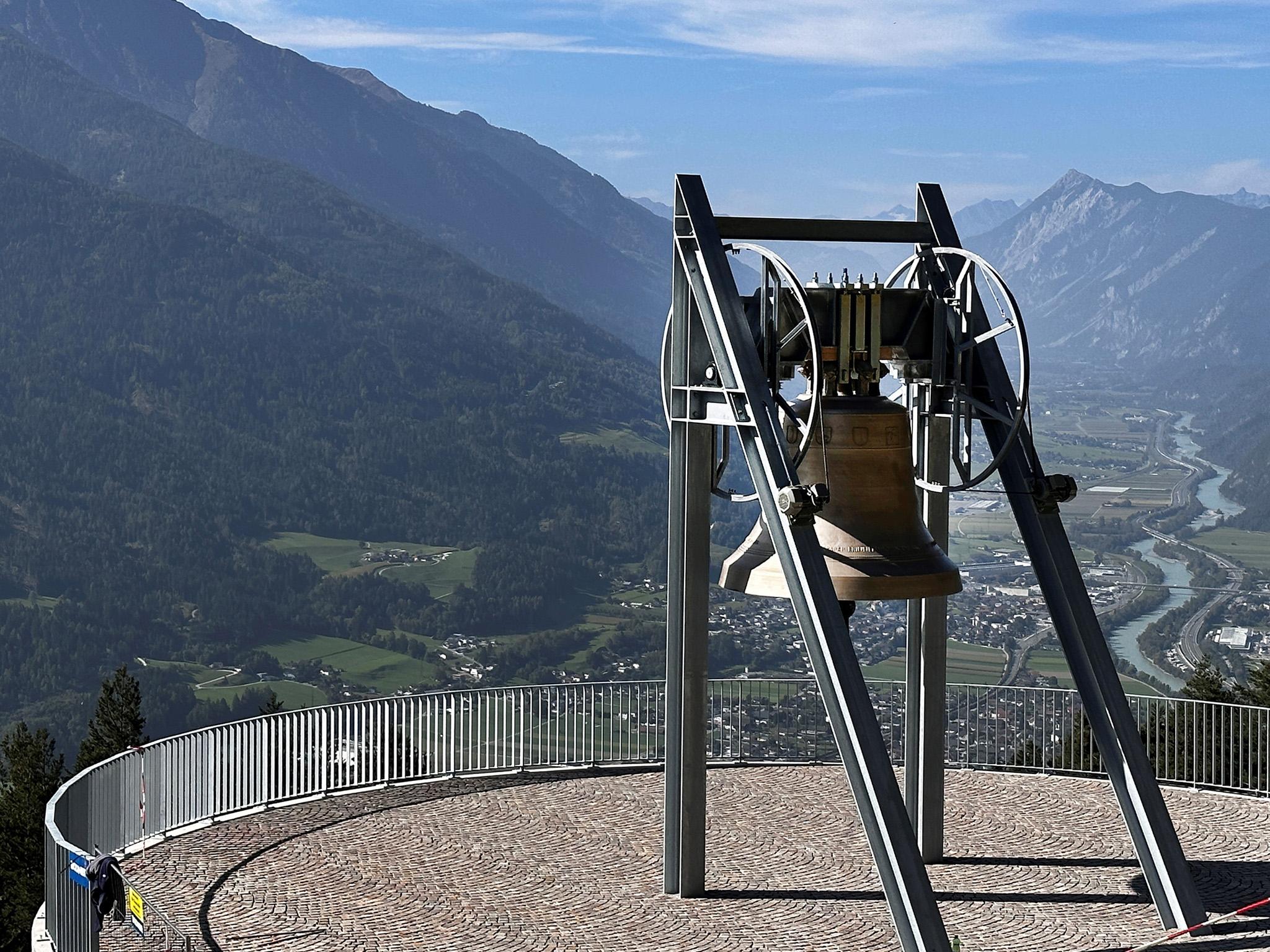 Friedensglocke des Alpenraumes Telfs-Mösern