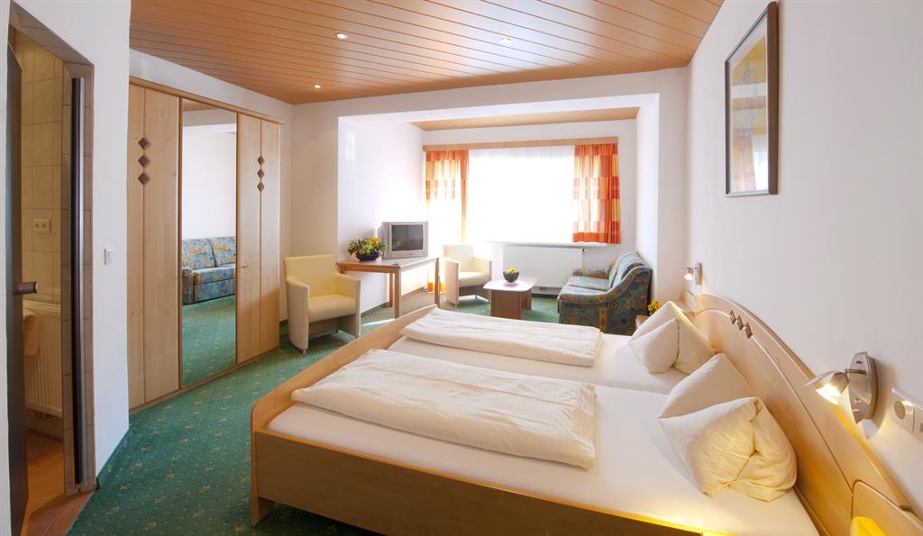 Hotel Edelweiss Online Buchen In Gotzens