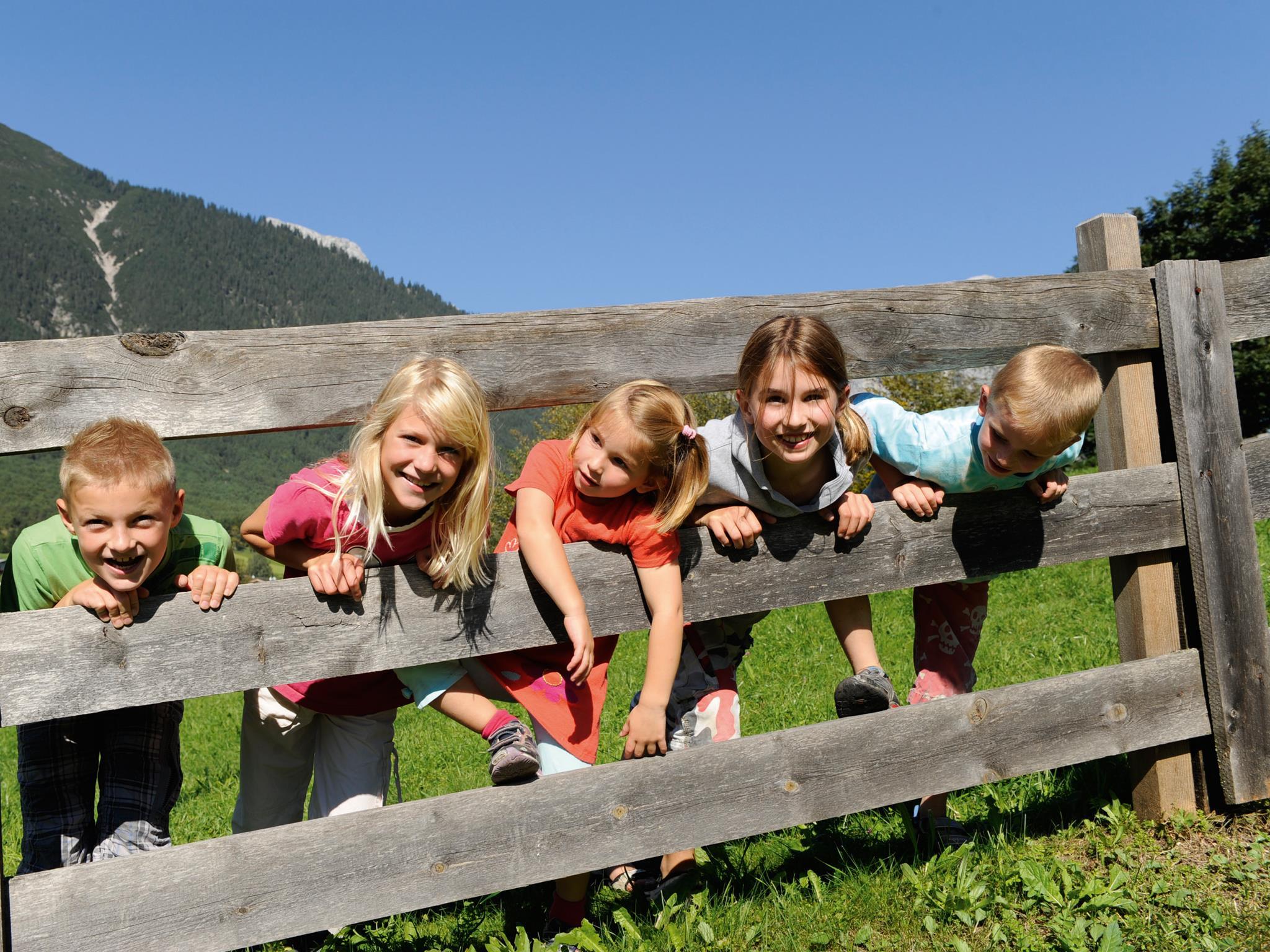 Kinderspielplatz in Barwies oberhalb des Ursprungweges