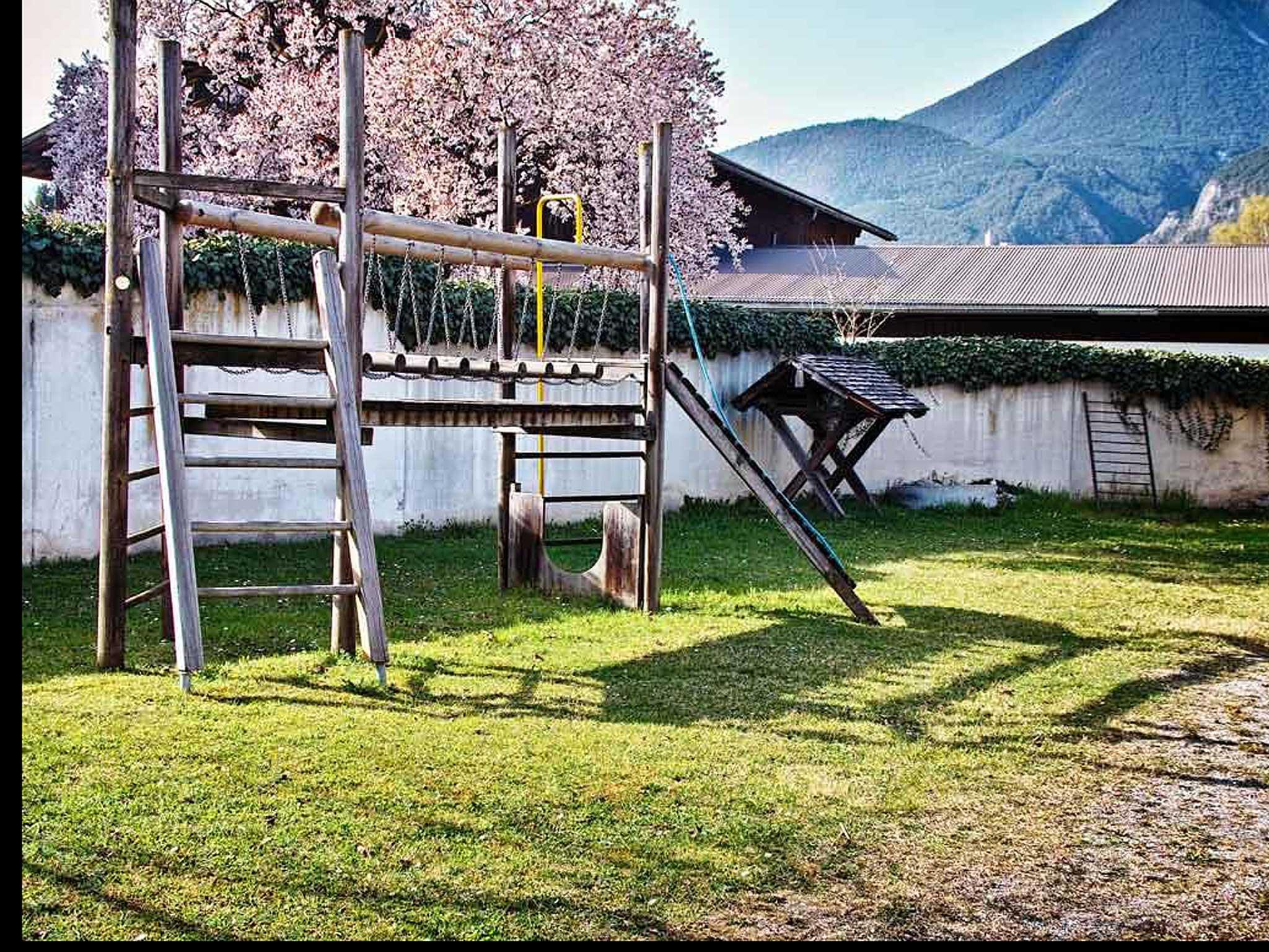 Kinderspielplatz in Unterperfuss