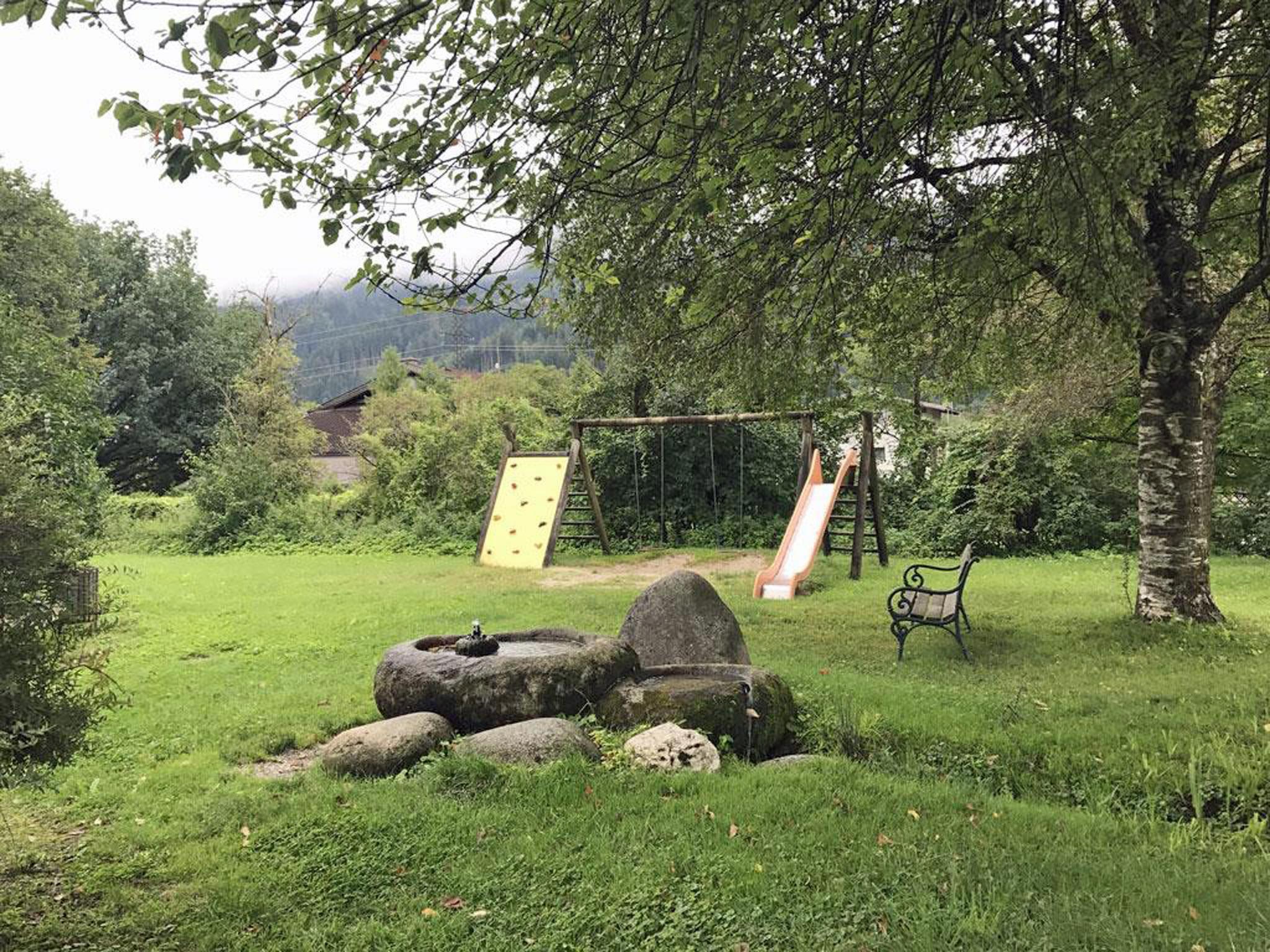 Kinderspielplatz beim Bahnhof, Flaurling