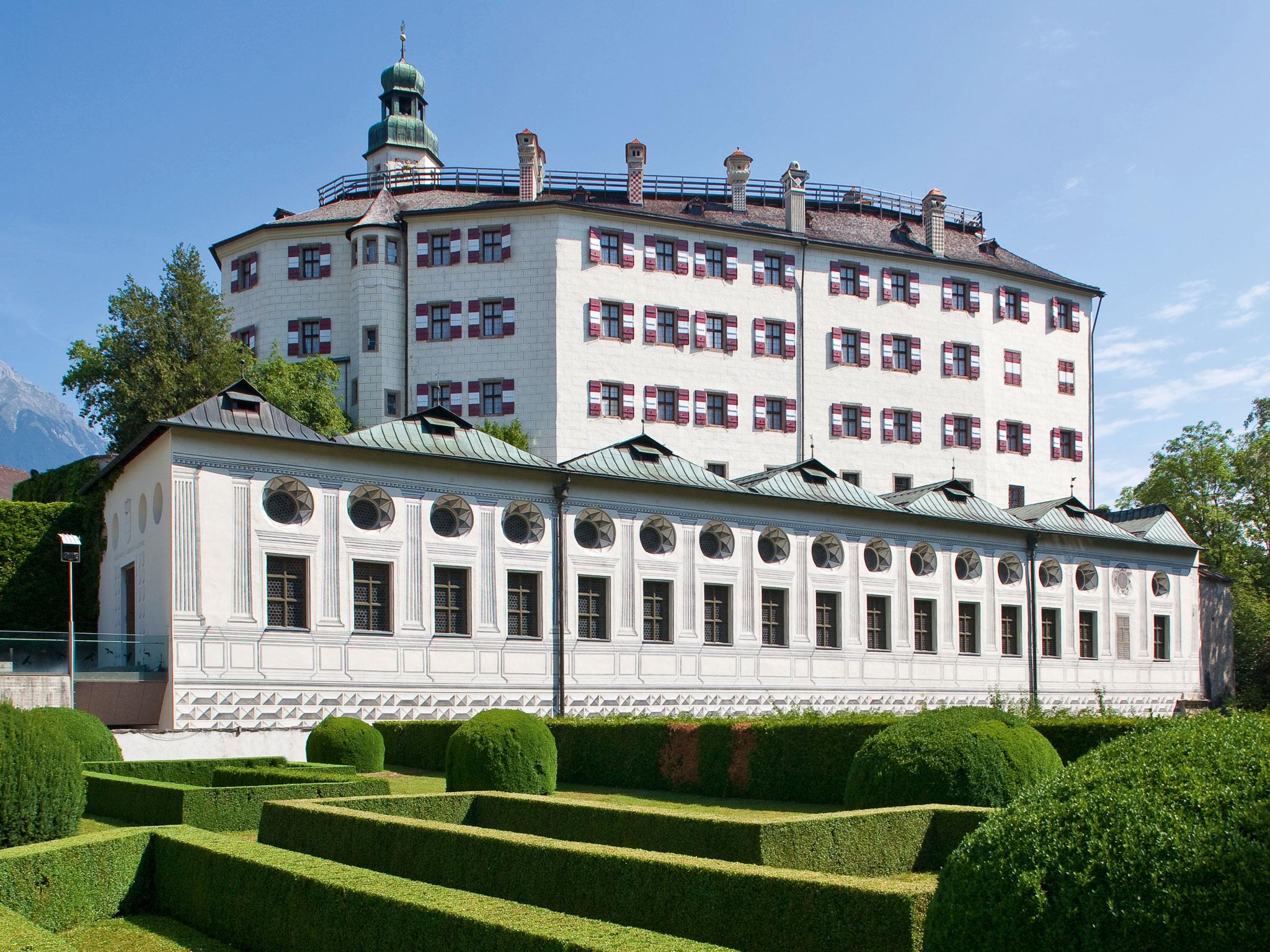 Schloss Ambras Innsbruck barrierefrei