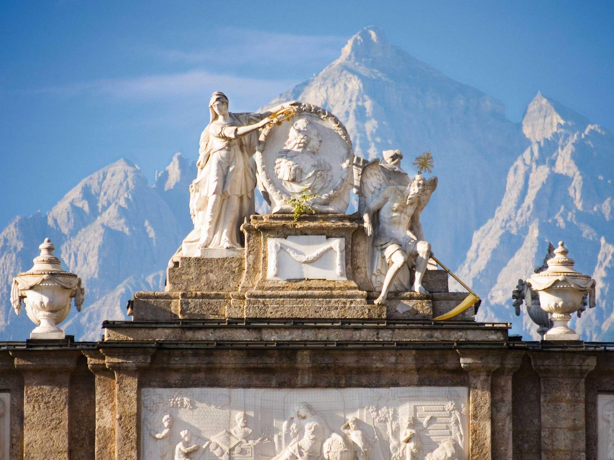 Triumphal Arch Innsbruck Info