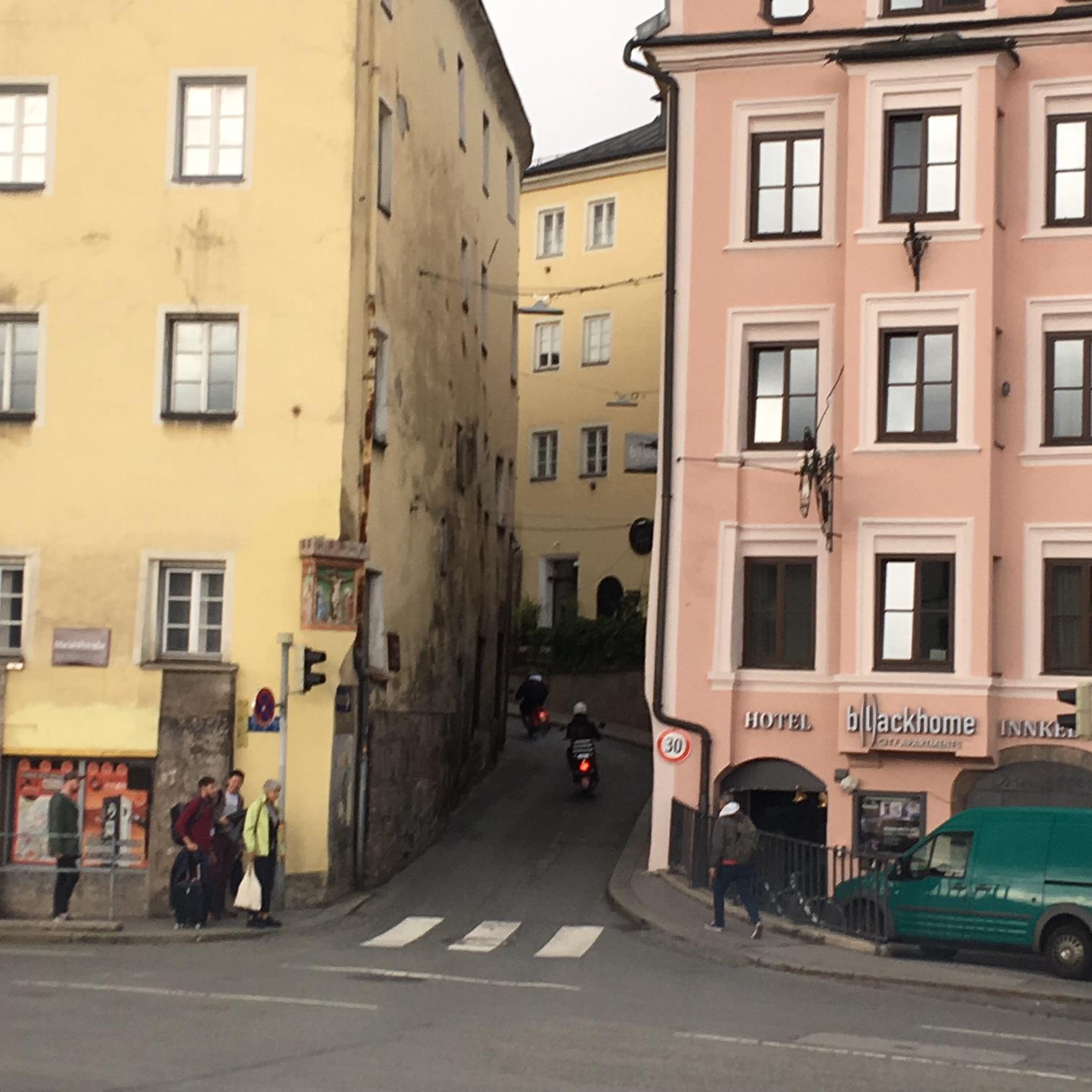 Single Kino Aus Hötting