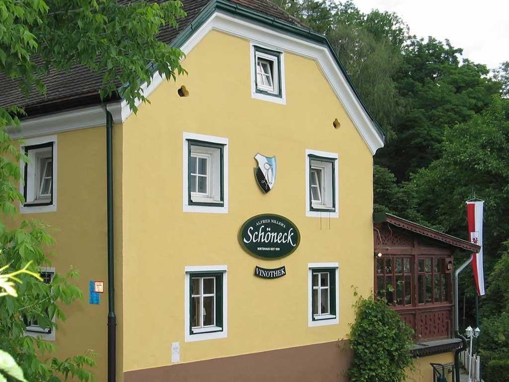 Wirtshaus Schoneck Innsbruck Info